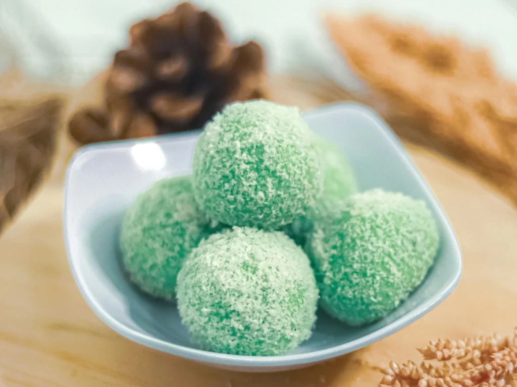 Indonesian Klepon (Coconut Rice Balls)